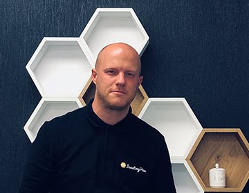 Who should carry out inventory checks?